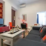 Amazing Apartment In Sevilla With Kitchen