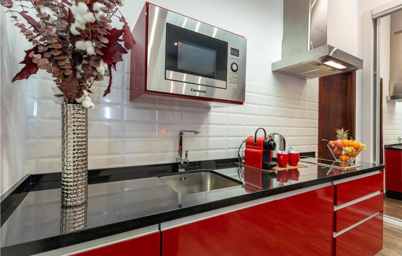 Appartement Amazing In With Kitchen